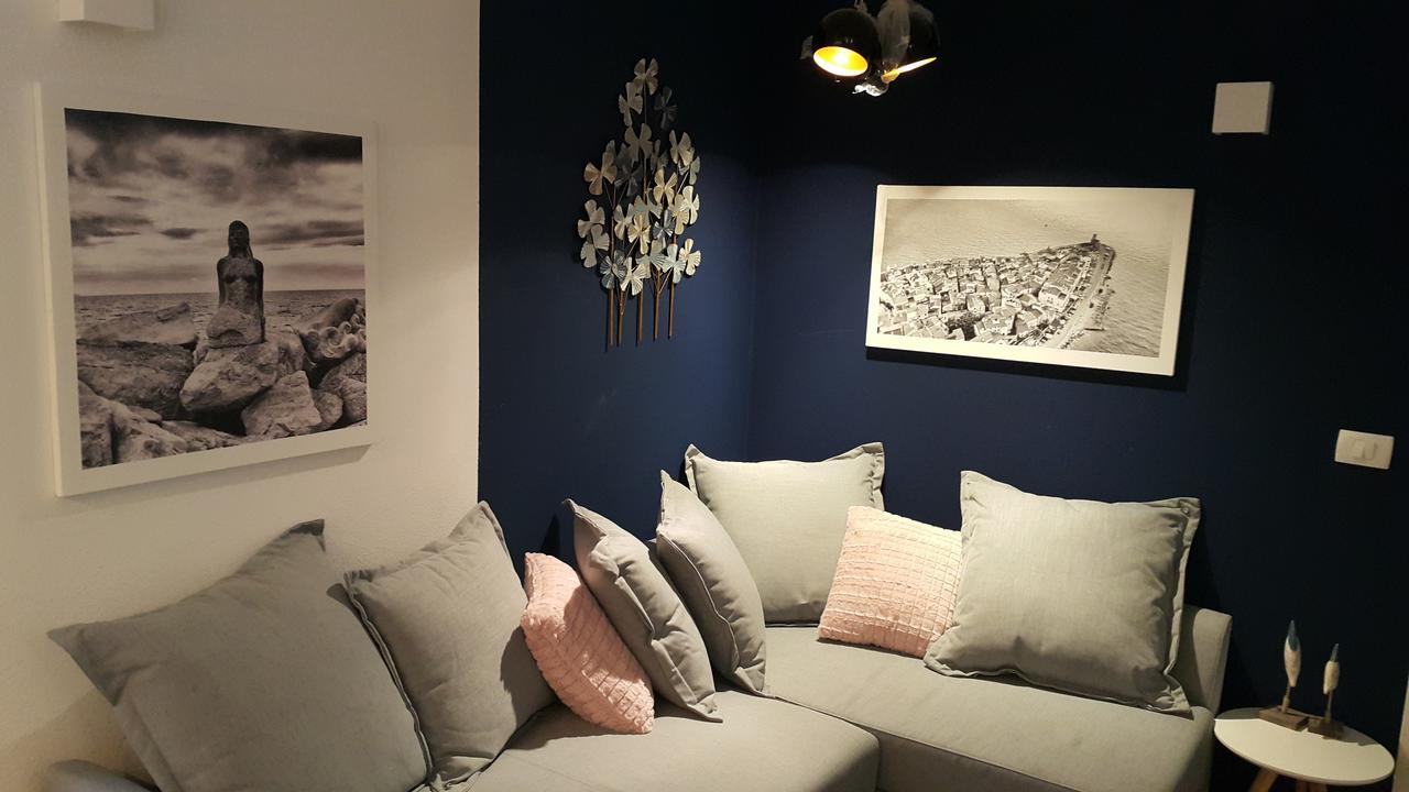 Casa Al Porto Antico Apartment ไพราน ภายนอก รูปภาพ